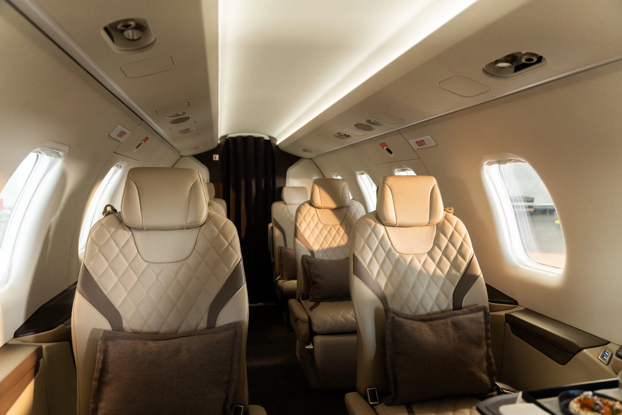 Pilatus PC24 interior
